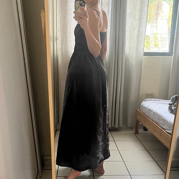 Zara Black Smocked Maxi Dress with Adjustable Thin Straps - Picture 2 of 3